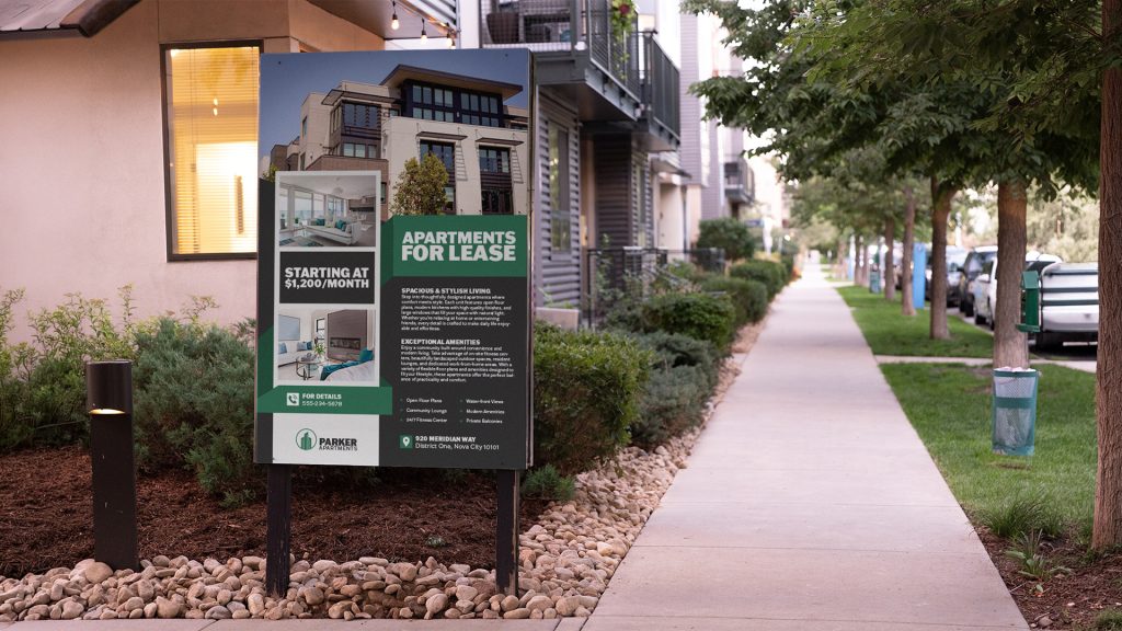Aluminium composite board signs
